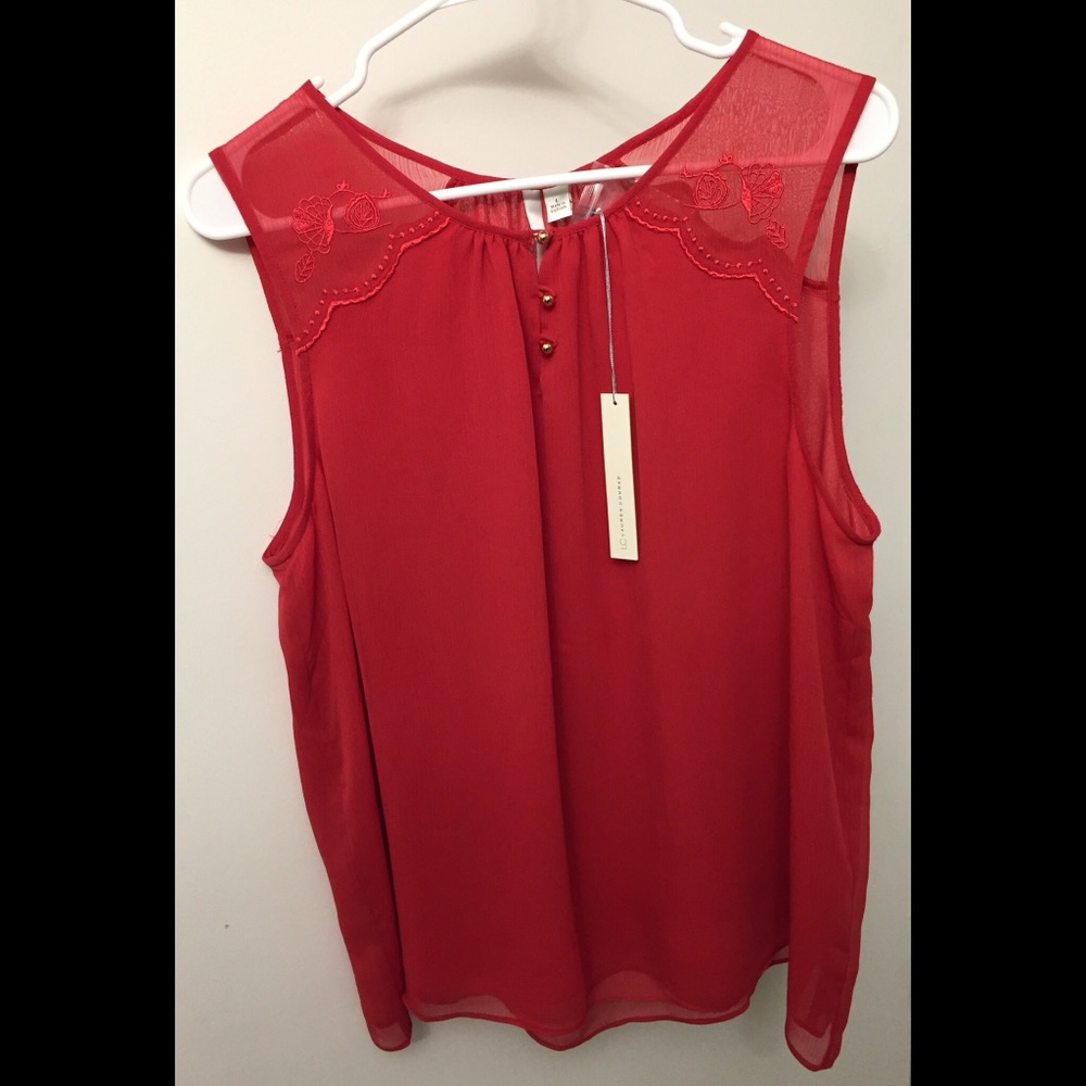 Sleeveless Blouse